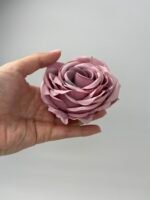 Троянда VIP відкрита світлий фіолетовий